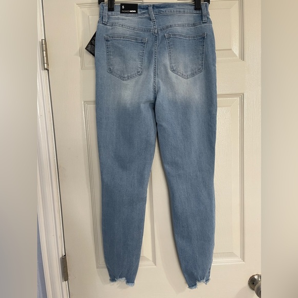 Fashion Nova Distressed Ankle Jeans - Picture 10 of 13